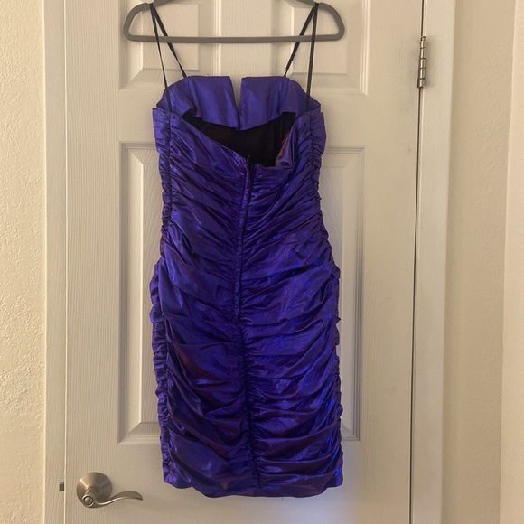 Vintage prom dress. Iridescent purple. Size 9/10. - Picture 2 of 2